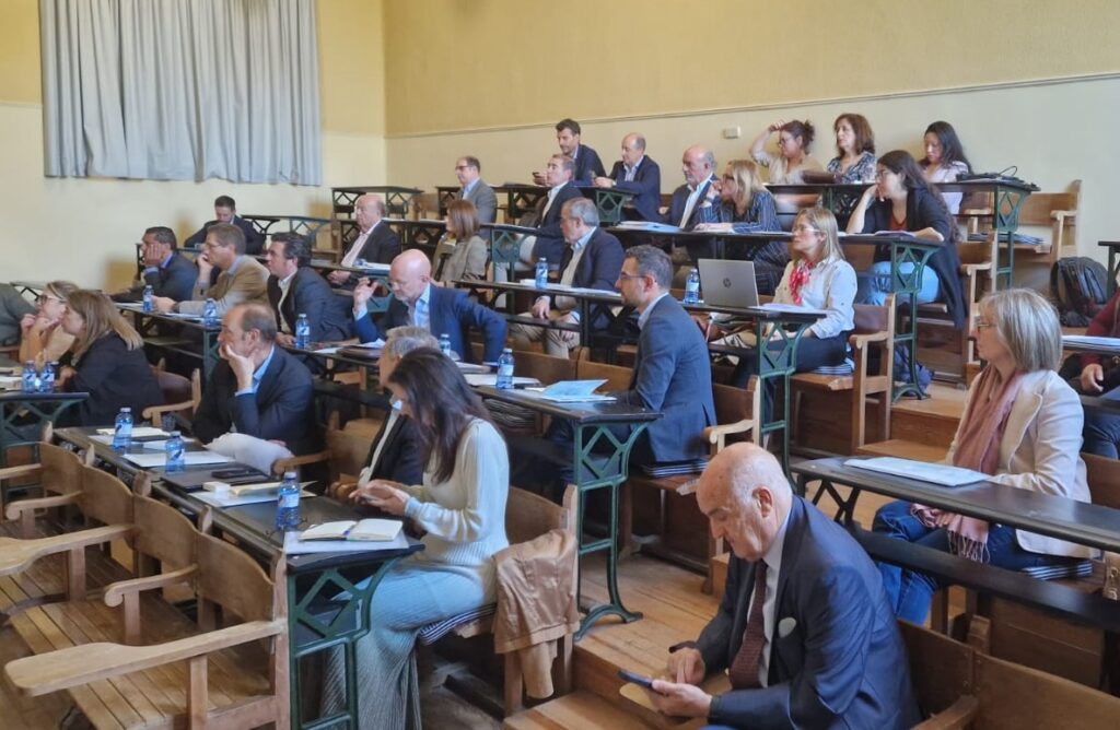 Asistentes a la 80ª Asamblea General de ANAIP, celebrada en el aula Puig Adam de la Escuela de Ingenieros Industriales de Madrid