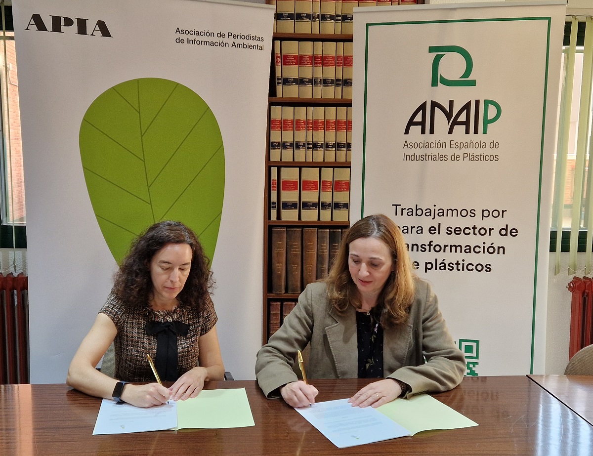 Firma del acuerdo de colaboración entre ANAIP y APIA Firma del acuerdo de colaboración entre ANAIP y APIA